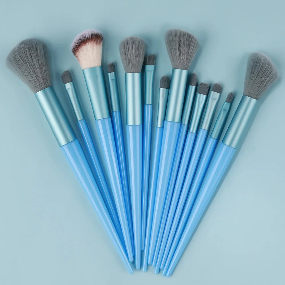 13PCS Makeup Brushes Set Eyeshadow Foundation Highlighter Blush Concealer Female Soft Beauty Tool Puff Beauty S