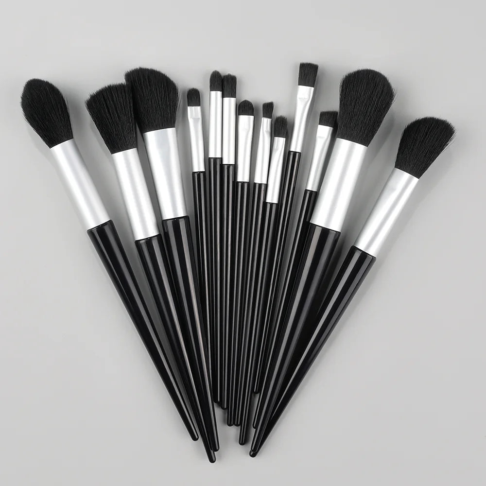 13PCS Makeup Brushes Set Eyeshadow Foundation Highlighter Blush Concealer Female Soft Beauty Tool Puff Beauty S